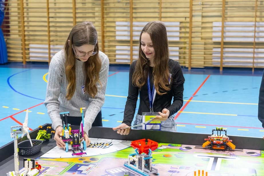 Zdjęcie: OZEdukacja - innowacyjny, ogólnopolski program edukacyjny